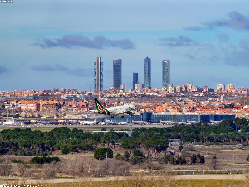 2026'da Startup Kurarken Parayla mı Zamanla mı Yarışacaksın?